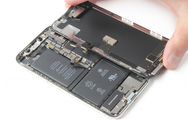 The Most Common Mistakes to Avoid While Conducting Phone Repairs